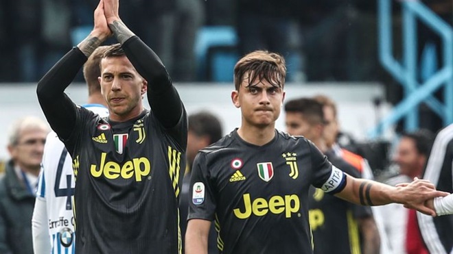 Bà đầm già trải qua chuỗi trận đầy ấn tượng.