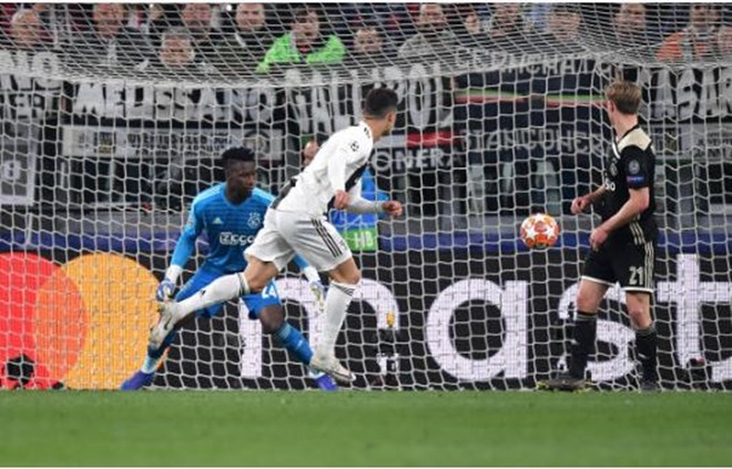 Ảnh bài viết 3 điểm nhấn Juventus 1-2 Ajax: Thảm họa De Sciglio, CR7 đơn độc