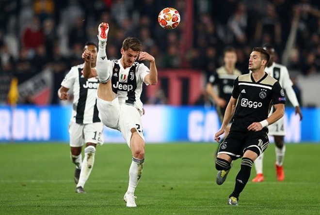 Dusan Tadic.