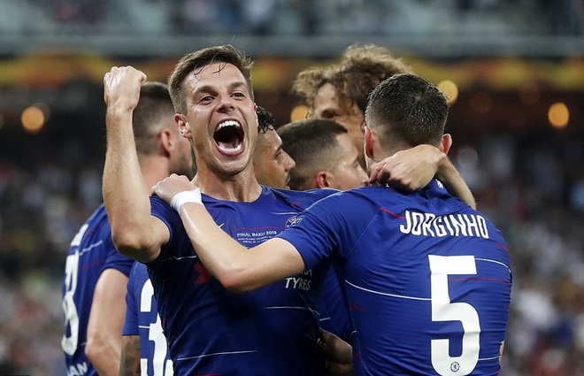 Vào rạng sáng nay, Chelsea đã đánh bại Arsenal với tỉ số đậm 4-1 tại chung kết Europa League với các bàn thắng của Pedro, Olivier Giroud và cú đúp bởi Eden Hazard. Trận đấu được tổ chức tại thủ đô Baku, Azerbaijan.