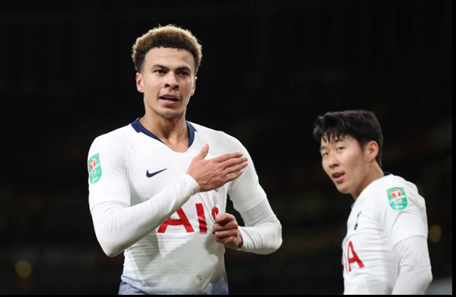 Dele cùng Tottenham Hotspur trải qua mùa giải 2018/2019 khá thành công khi giành ngôi á quân Champions League và về thứ 4 tại Premier League.