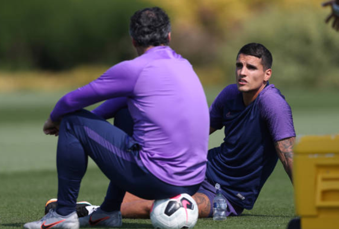 Tottenham có sự nâng cấp lực lượng nhân sự đáng kể mùa hè này với các bản hợp đồng nổi bật như: Giovani Lo Celso (23 tuổi), hậu vệ trẻ Ryan Sessegnon (19 tuổi), cầu thủ người Pháp Tanguy Ndombele (22 tuổi).