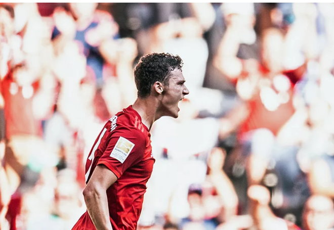 Trung vệ: Benjamin Pavard (Bayern Munich). Nhà vô địch thế giới 2018 được giới chuyên môn kỳ vọng mang đến sự bổ sung sức mạnh đáng kể cho hệ thống phòng ngự Hùm xám xứ Bavaria. Pavard sở hữu lối chơi đa năng khi có thể thi đấu tốt trong vai trò hậu vệ phải lẫn trung vệ trước khung thành.