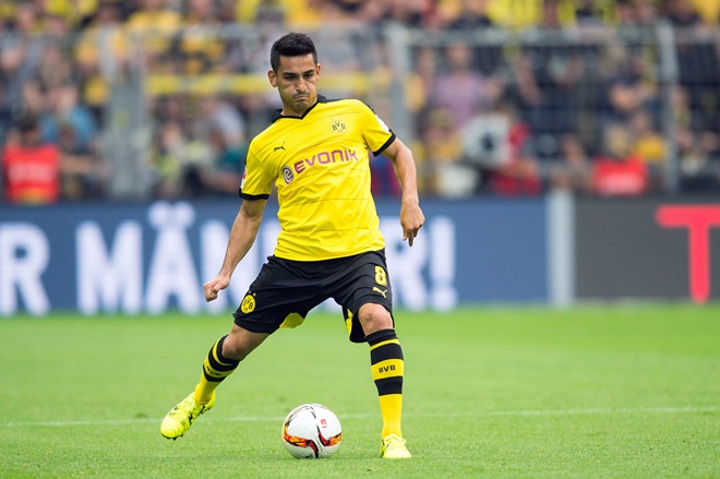 5. Ilkay Gundogan (4 triệu bảng). Tuyển thủ quốc gia Đức từng đóng vai trò quan trọng nơi hàng tiền vệ Dortmund. Tương tự như Reus, Gundogan thường xuyên dính phải các chấn thương đáng tiếc. Thế nhưng, ngôi sao 29 tuổi luôn biết cách tỏa sáng khi được trao cơ hội.