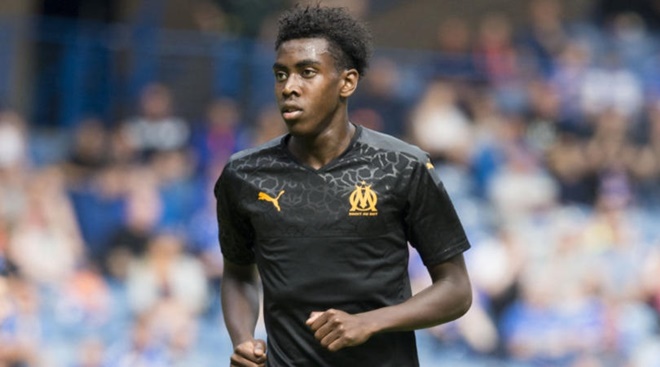 Isaac suýt có cơ hội gia nhập Barcelona.