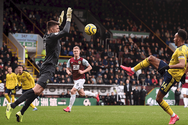 Ảnh bài viết "Cậu ấy rẻ hơn Dean Henderson rất nhiều"