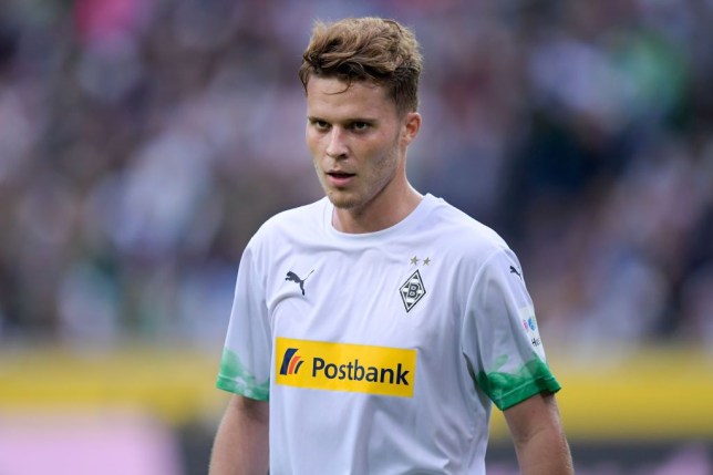 Ảnh bài viết Tài chính eo hẹp, Arsenal nhắm đến trung vệ "ngon bổ rẻ" tại Bundesliga