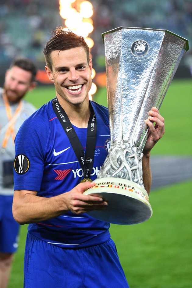 Azpilicueta là đội trưởng mẫu mực của Chelsea.