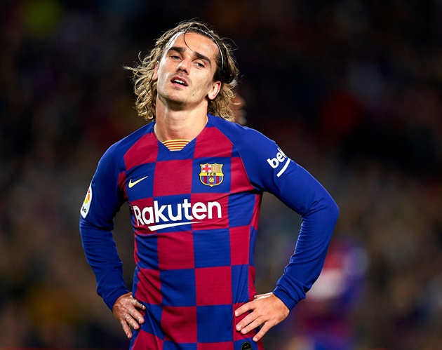 Griezmann trở thành bản hợp đồng bom tấn của Barcelona mùa hè năm ngoái khi anh khiến cựu vương La Liga phải bỏ ra số tiền lên đến 107 triệu bảng. Tuy nhiên, cựu sao Atletico Madrid gây thất vọng lớn khi chỉ đóng góp vỏn vẹn 9 bàn thắng tại La Liga.
