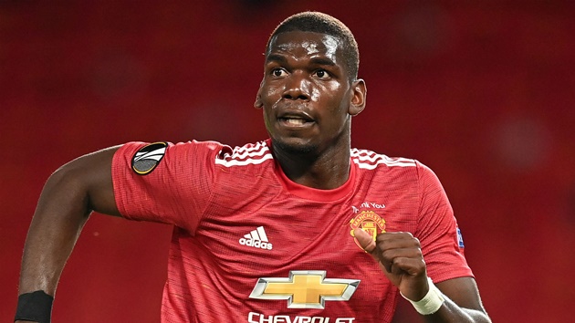1. Paul Pogba. Tương lai của tiền vệ người Pháp tiếp tục trở thành đề tài nóng thời gian gần đây sau phát biểu ẩn ý của siêu cò Mino Raiola. Mino Raiola khẳng định cựu tiền vệ Juventus không hạnh phúc tại Man United. Siêu cò 53 tuổi thúc giục ban lãnh đạo Quỷ đỏ nhanh chóng bán Pogba vào tháng Giêng tới.