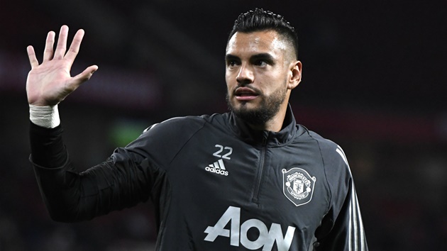 Chia tay Man United trở thành sự lựa chọn khả thi nhất vào lúc này với Romero.