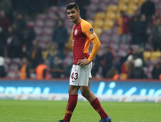 Ngôi sao người Thổ Nhĩ Kỳ trưởng thành từ lò đào tạo trẻ CLB Galatasaray.