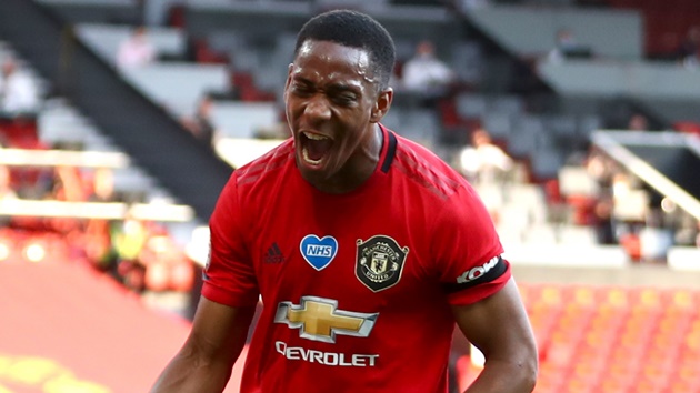 Nhìn cách Martial thi đấu, người ta không còn nhận ra một tài năng trẻ sáng giá từng khoác áo AS Monaco ngày nào. Sau 1208 phút ra sân ở EPL mùa này, cầu thủ 25 tuổi sở hữu vỏn vẹn 2 bàn, 3 kiến tạo.