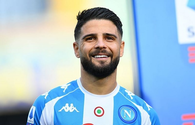 9. Lorenzo Insigne - Napoli. Insigne là người hùng thầm lặng của Napoli. Anh là một trong những ngôi sao xuất sắc nhất mùa giải năm nay của đội bóng nước Ý. Tiền đạo 29 tuổi đóng góp 19 bàn thắng, 7 kiến tạo sau 34 trận đấu tại Serie A.