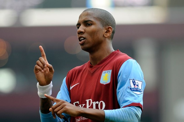 Ashley sẽ trở lại Old Trafford tối nay.