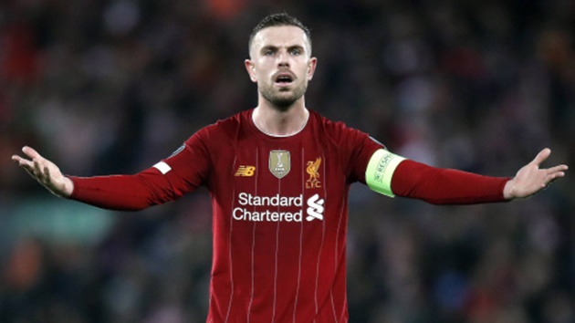 Henderson là đội trưởng Liverpool hiện tại.
