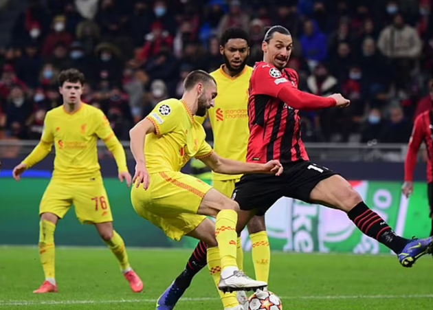 Nathaniel Phillips có những khoảnh khắc xuất sắc trước Milan.
