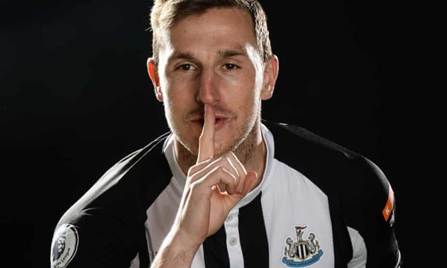 Tiền đạo: Chris Wood - Newcastle. Chích chòe duyệt chi 25 triệu bảng sở hữu chữ ký của Wood từ Burnley.