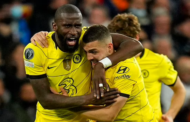 Rudiger và Kovacic trong màu áo Chelsea.