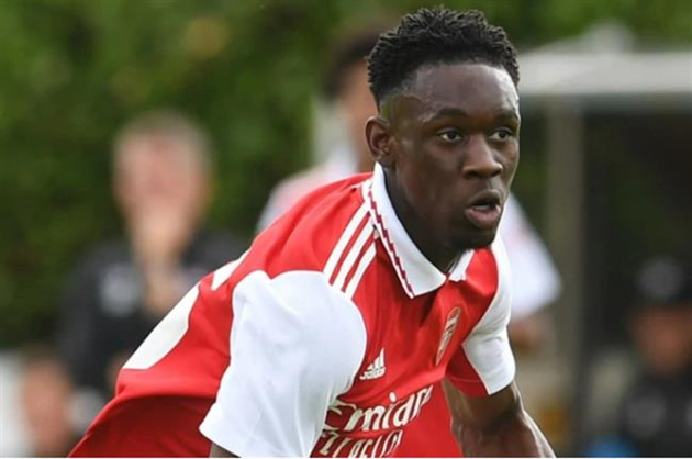 Ảnh bài viết Lacazette và Pepe khuyên 'báu vật' rời Arsenal