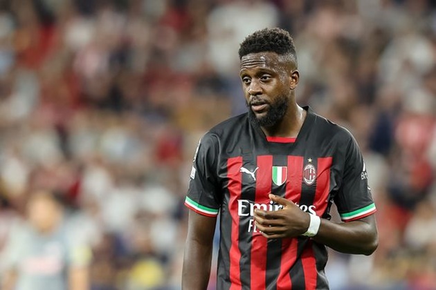Origi sa sút ở Milan.