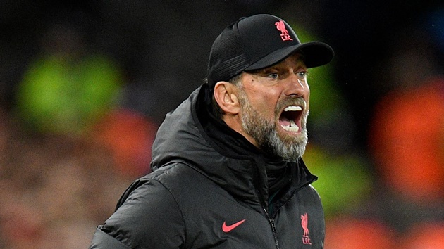 Klopp không hài lòng về màn thể hiện của Fabinho.