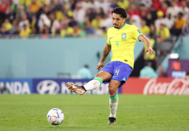 Trung vệ: Marquinhos. Marquinhos là đối tác số 1 sát cánh cùng Thiago Silva nơi trung tâm hàng phòng ngự đội nhà. Kinh nghiệm, đẳng cấp nơi trung vệ PSG cần được phát huy ở các trận đấu loại trực tiếp.