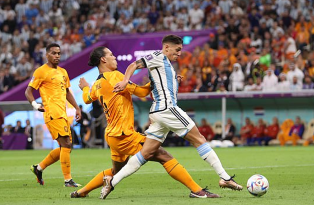 Argentina mở tỷ số ở phút 35.
