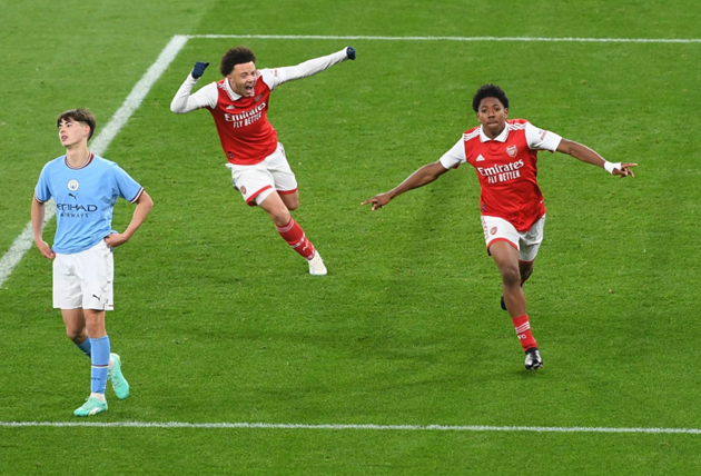 Ảnh bài viết Thần đồng Arsenal được khen có tố chất đặc biệt