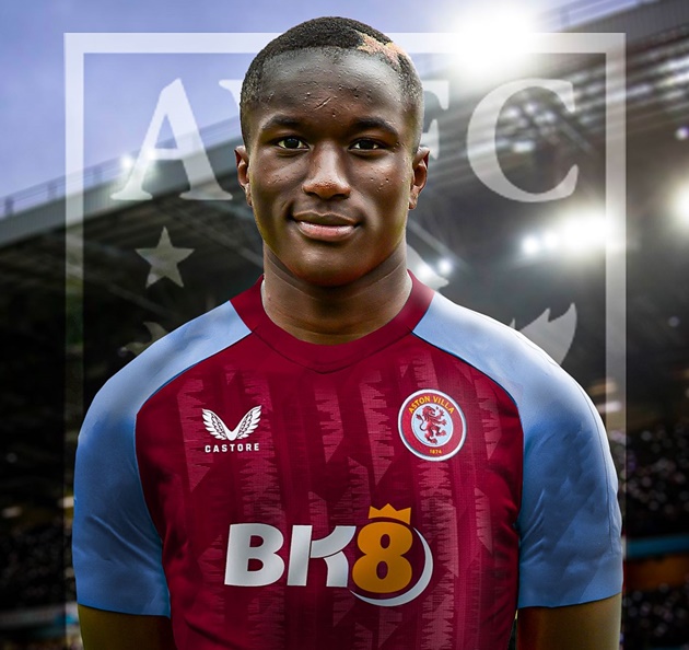 Diaby cập bến Aston Villa.