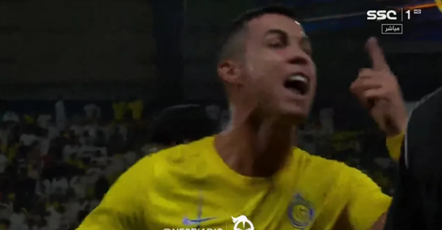 Ảnh bài viết Ronaldo: "Tỉnh dậy, tỉnh dậy, chết tiệt"