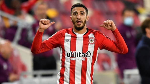 5. Said Benrahma - Brentford. Cầu thủ chạy cánh người Algeria ghi 30 bàn thắng sau hai mùa giải thi đấu ở Championship. Phong độ ấn tượng tại Bầy ong giúp Benrahma cập bến West Ham vào năm 2020 theo dạng cho mượn trước khi được mua đứt.