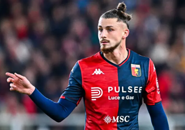 Ảnh bài viết 'Van Dijk Romania' có thể đem lại những gì cho hàng thủ Barca?