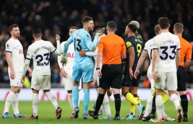 Ảnh bài viết Callum Wilson chỉ trích thủ thành Tottenham