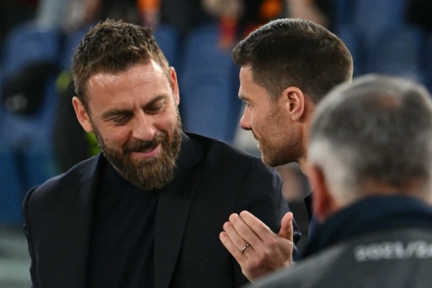 Ảnh bài viết Thua 0-2, De Rossi nói thẳng về đẳng cấp của Leverkusen