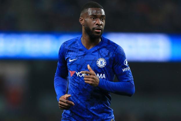 Fikayo Tomori nhanh chóng chứng minh bản thân sau khi đến AC Milan dưới dạng cho mượn.