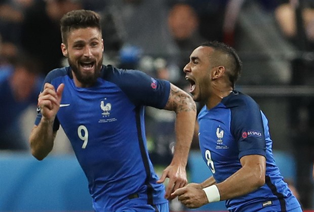 Ảnh bài viết Ngày Messi bị lu mờ bởi nước mắt của Payet