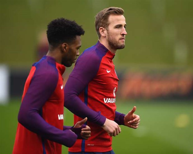 Ảnh bài viết Sturridge thế chỗ Kane, Vardy vẫn ngồi dự bị
