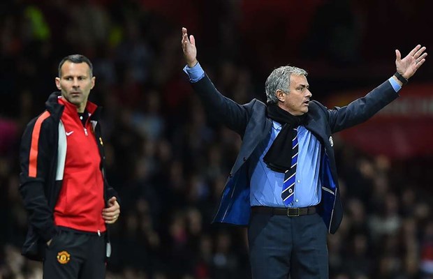 Ảnh bài viết Lộ lý do Giggs không còn đường sống tại Man Utd