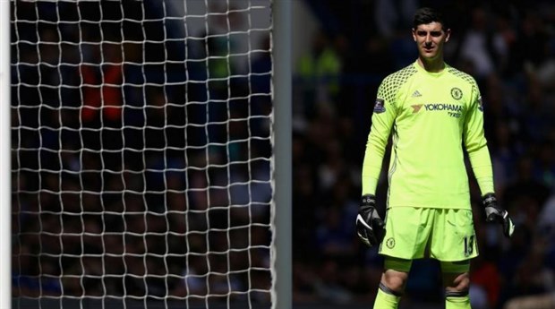 Ảnh bài viết Courtois lại bóng gió đòi rời Chelsea