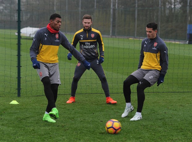 Arsenal chào đón người hùng bị lãng quên trở lại luyện tập - Bóng Đá