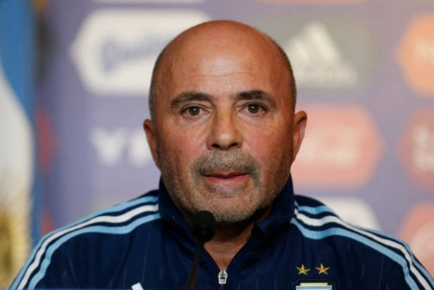 Với việc bổ nhiệm Sampaoli, AFA đã tỏ rõ tham vọng muốn kết thúc giai đoạn hơn 2 thập kỷ không danh hiệu của Argentina.