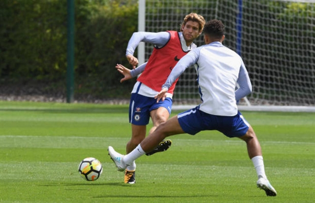 Tiền đạo Costa nhiều khả năng cũng sẽ không ra sân vì những mâu thuẫn với Conte.