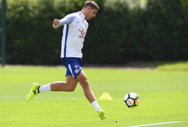 Tân binh 70 triệu bảng Morata cũng đang chịu một sức ép rất lớn sau những màn trình diễn nhạt nhòa gần đây.