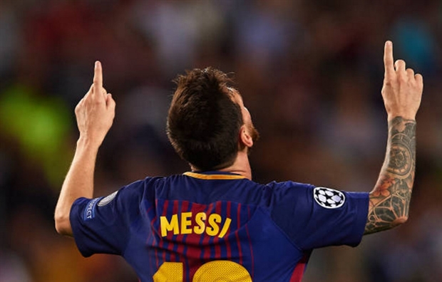 Đã hạ gục Buffon, hãy trao ngay quả bóng vàng cho Messi - Bóng Đá