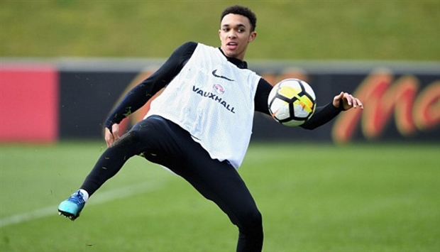 Sao trẻ Trent Alexander-Arnold thì cảm thấy rất tự hào khi đôn từ U21 lên thẳng tuyển Anh trong đợt tập trung lần này