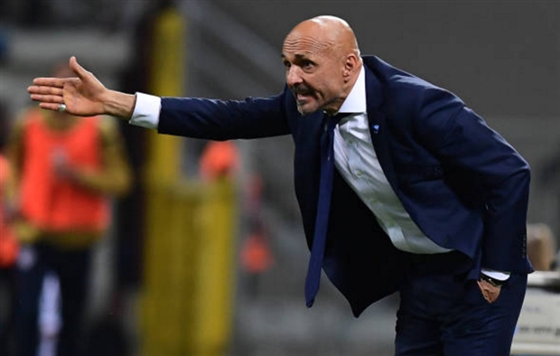 Kết quả này không những giúp thầy trò Luciano Spalletti giải tỏa bớt những căng thẳng, mà cũng tạm thời đưa họ vươn lên vị trí thứ 3 trên BXH.