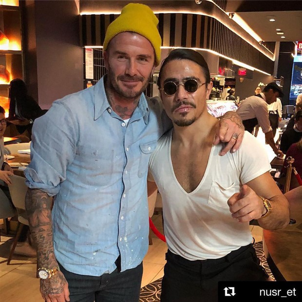 Beckham cũng không thoát được sức hút từ các món ăn do Nusret Gokce chế biến.