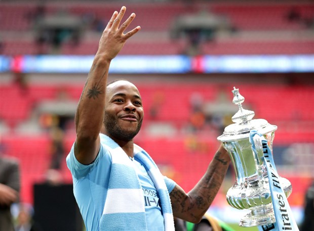 Tiền đạo phải Raheem Sterling