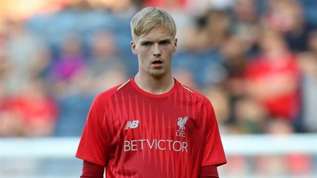 Thủ thành Caoimhin Kelleher 21 tuổi (23-11-1998).